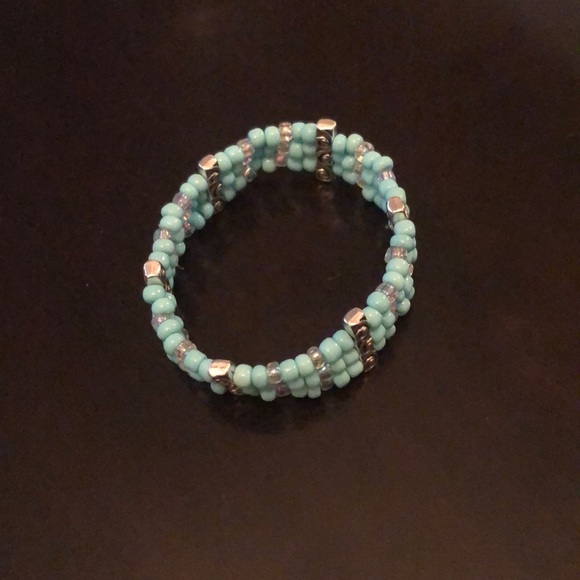 🌸Handmade Glass Bead Stretch Bracelet - Picture 3 of 3